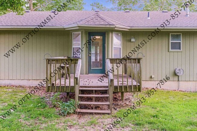 Building Photo - What a sweet ranch!