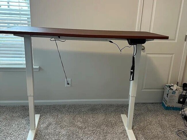 Building Photo - 1177 Sunny Lk Dr