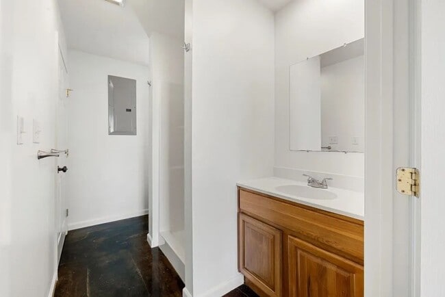 Building Photo - 216- 230 COUNTY ROAD 122