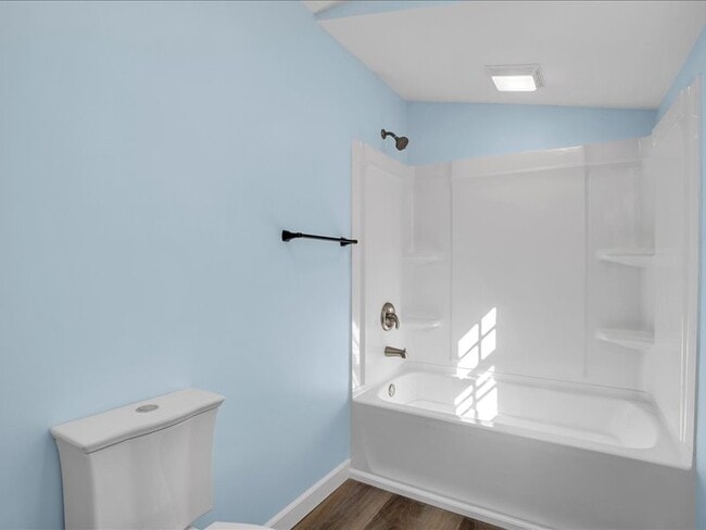 Building Photo - 109 Elcon Dr