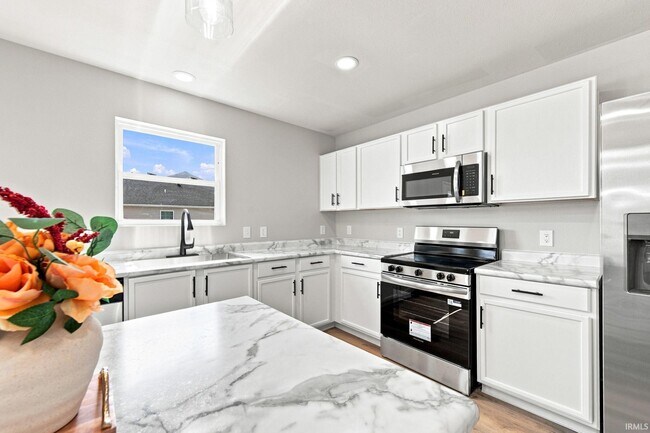 Building Photo - 2995 Peebleshire Ln