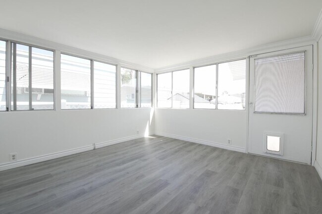 Building Photo - 20701 Beach Blvd