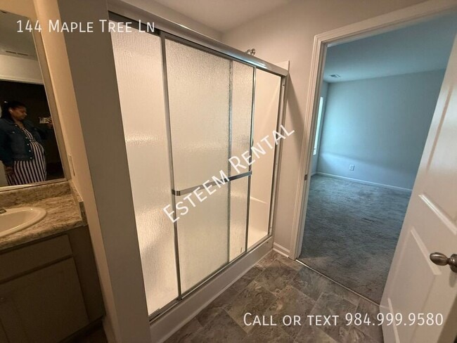 Building Photo - 144 Maple Tree Ln