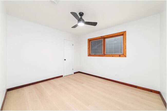 Building Photo - 11411 Ash Creek Dr