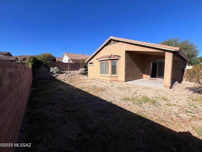 Building Photo - 13268 E Mesquite Flat Spring Dr