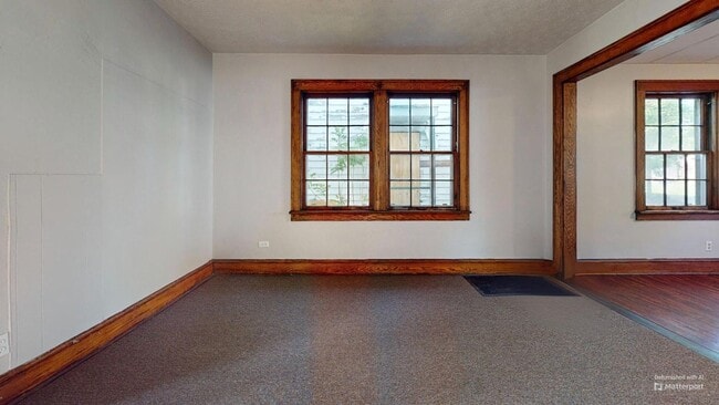 Building Photo - Akron 3 Bedroom Single Family Home