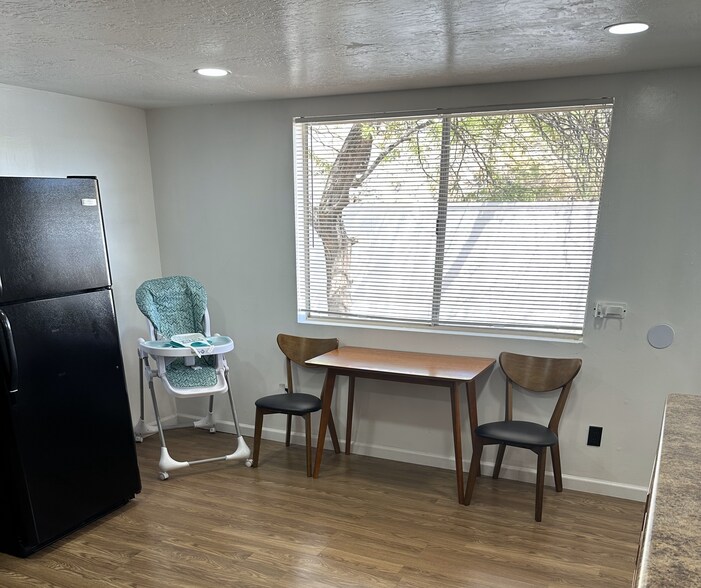 Highchair and additional seating - 9870 E Celeste Dr