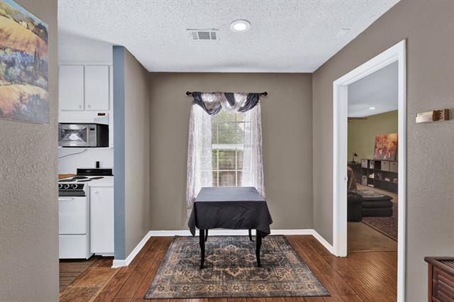 Building Photo - 3310 Darby Ln