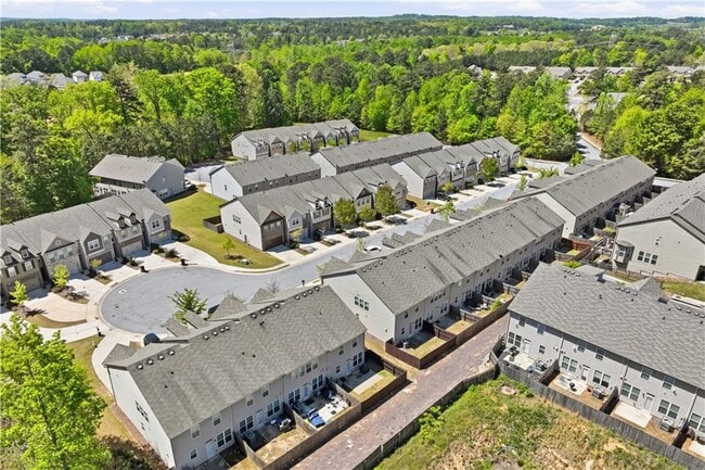 Building Photo - 2730 Kemp Ct