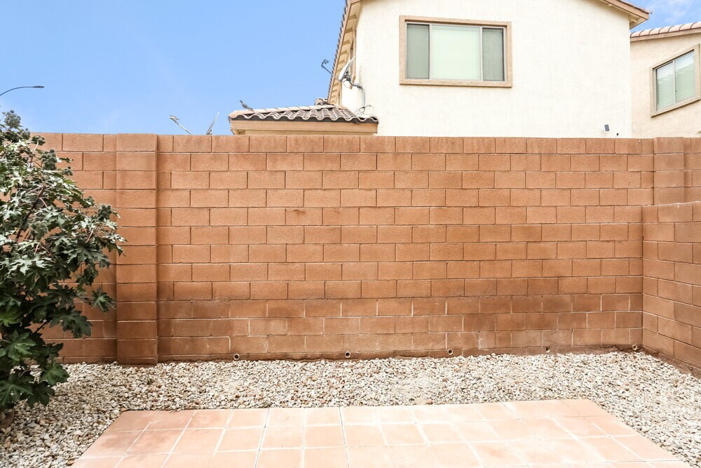 Building Photo - 5809 Magic Oak St