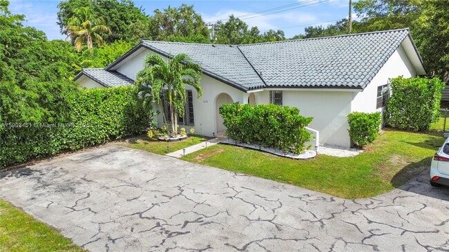 Building Photo - 12193 SW 82nd Ave