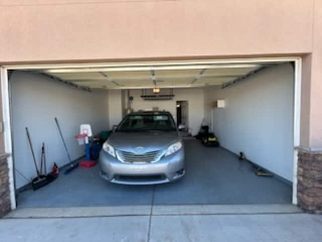 Garage - 6131 Arroyo Dr