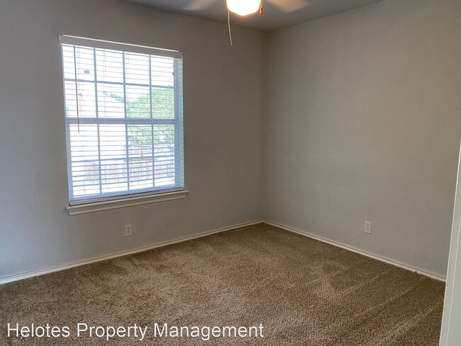 Building Photo - 3 br, 2.5 bath House - 22134 Goldcrest Run