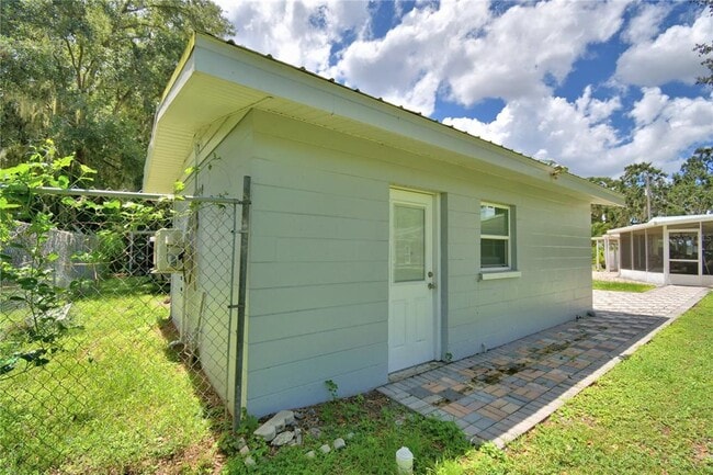 Primary Photo - 250 Chamberlain Dr