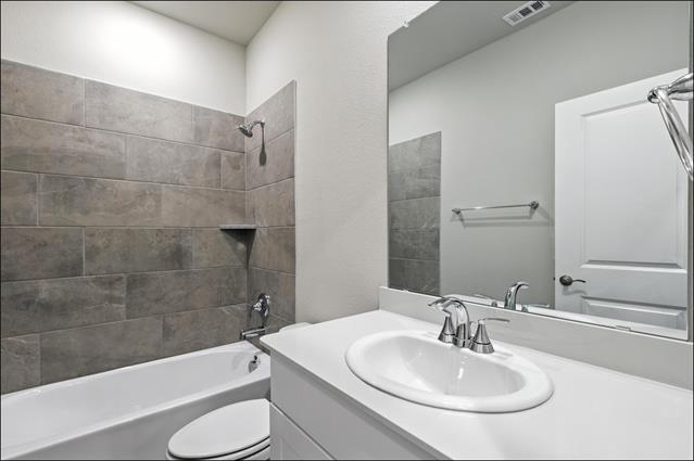 Building Photo - 513 Willet Dr