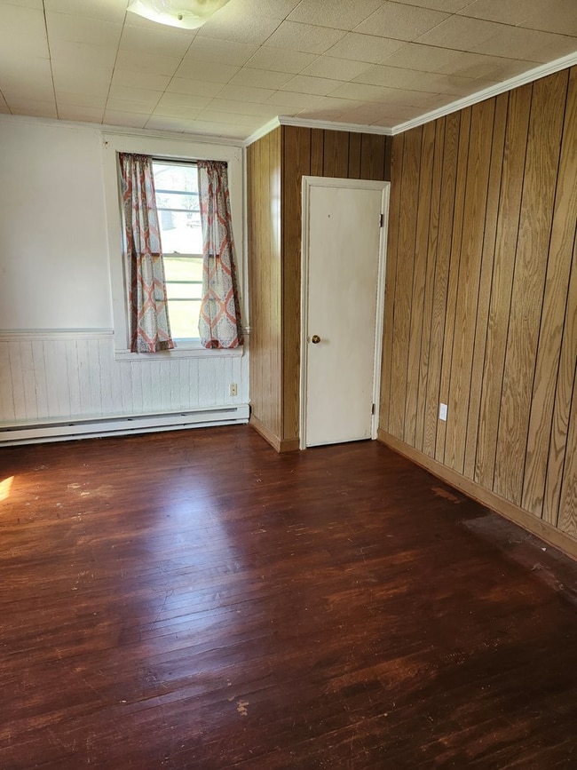 Building Photo - 300 Webbs Mill Rd N