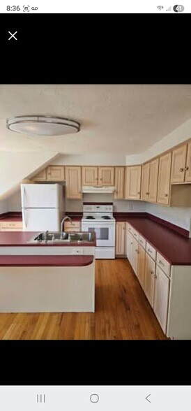 Building Photo - 1223 NH Route 11