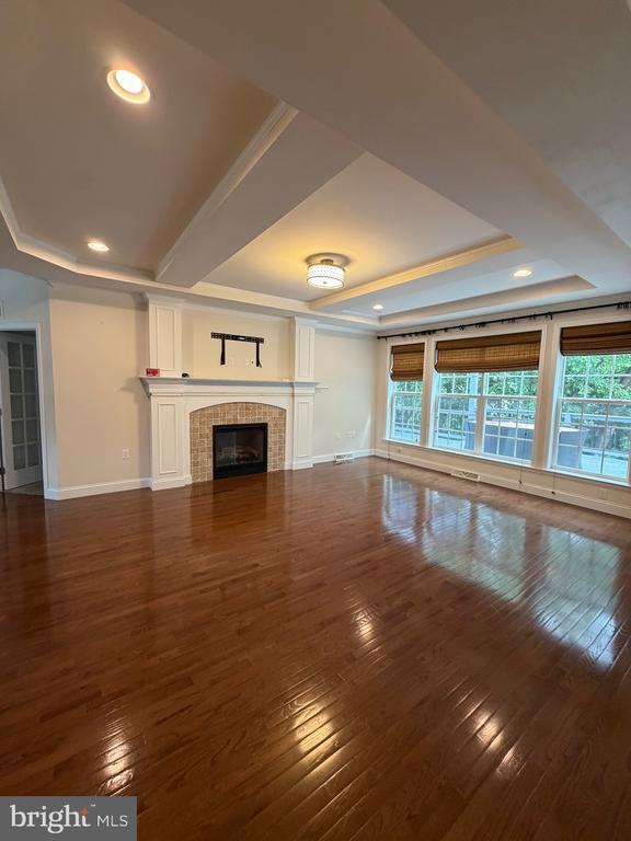 Building Photo - 997 Powder Horn Dr