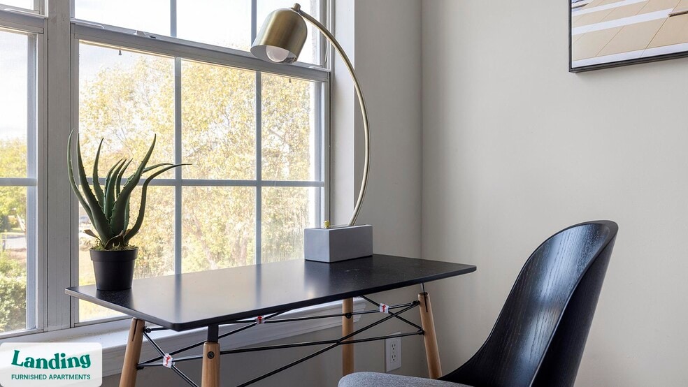 Building Photo - 100 Crossing Blvd