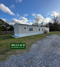 Building Photo - 1318 Cypress Island Hwy