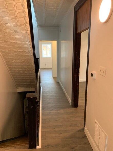 Building Photo - 331 Atwood St