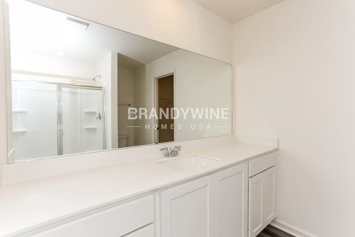 Building Photo - 63 Rowlett Pl