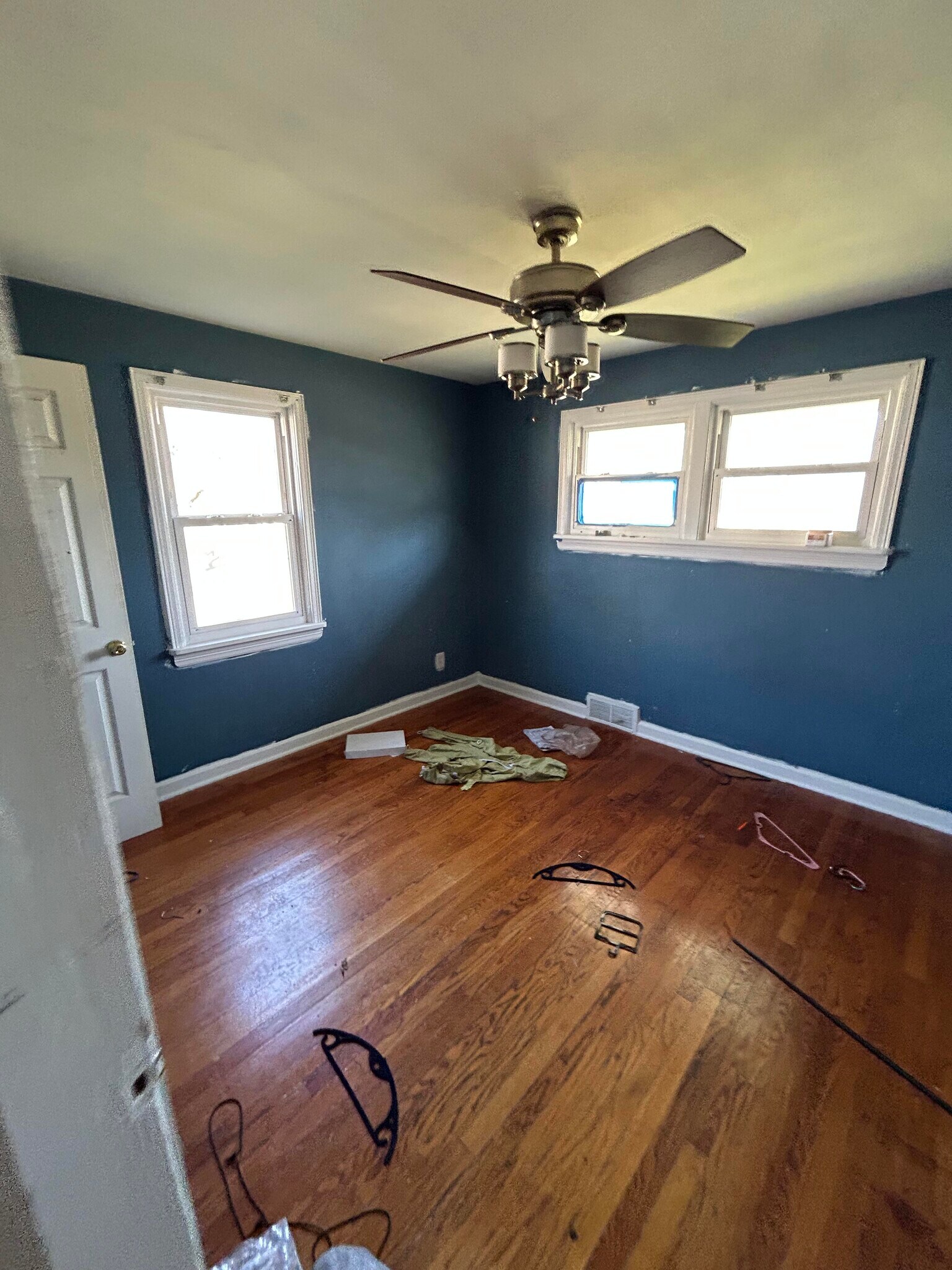 Building Photo - 1801 Engelholm Ave