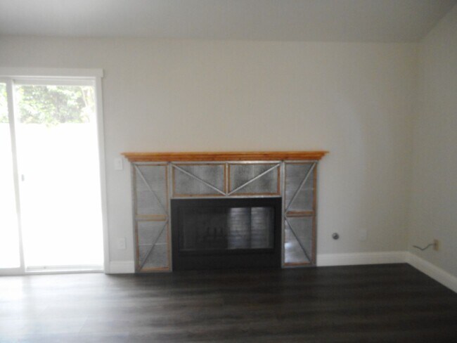 Building Photo - 4098 W. San Jose