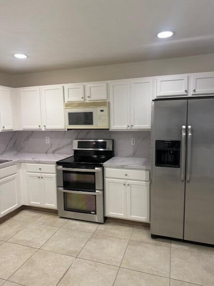 Building Photo - 6109 Reynolds St