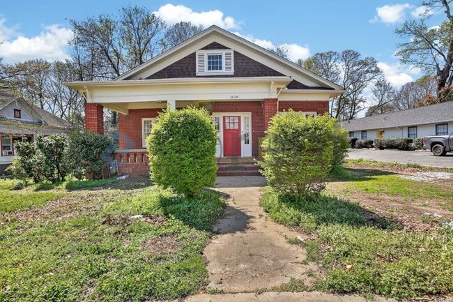 Building Photo - 1656 Ware Ave