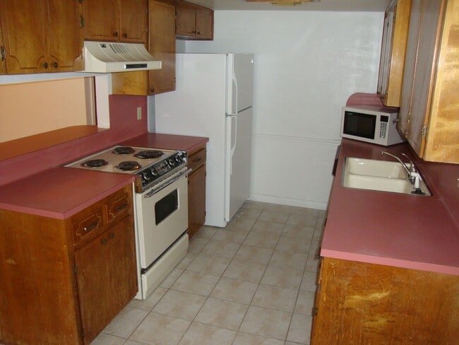 Building Photo - 3-Bedroom House for Rent in Copperas Cove