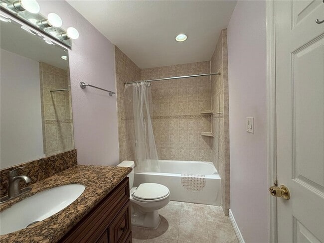 Building Photo - 1015 Arcadia Ave