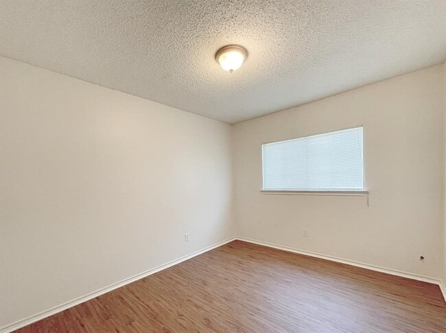 Building Photo - 2812 High Point Cove