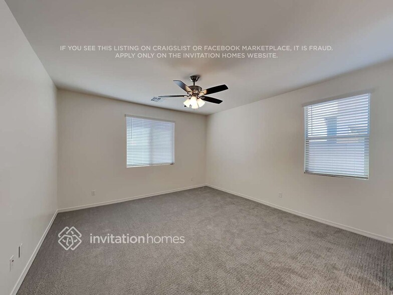 Building Photo - 35823 W Santa Monica Ave