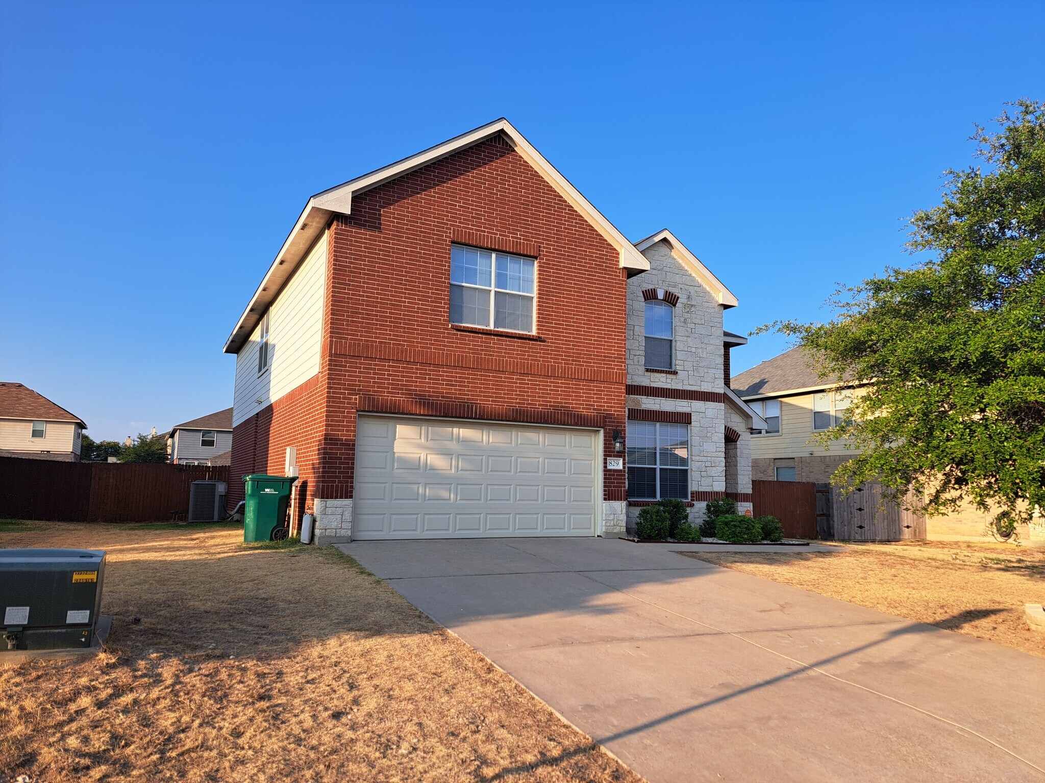 Building Photo - 829 Kachina Loop