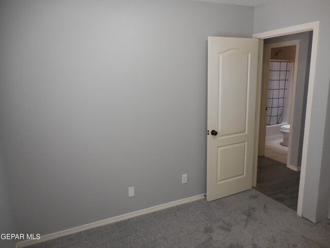 Building Photo - 14301 Desert Orchid Dr