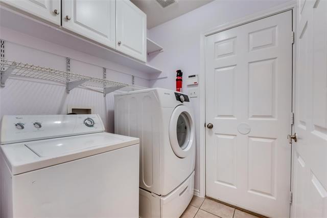 Building Photo - 4403 New Meadow Dr