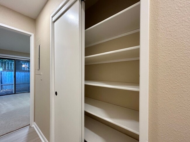 Building Photo - Serene 2 Bed, 2 Bath Updated Hidden Gem!