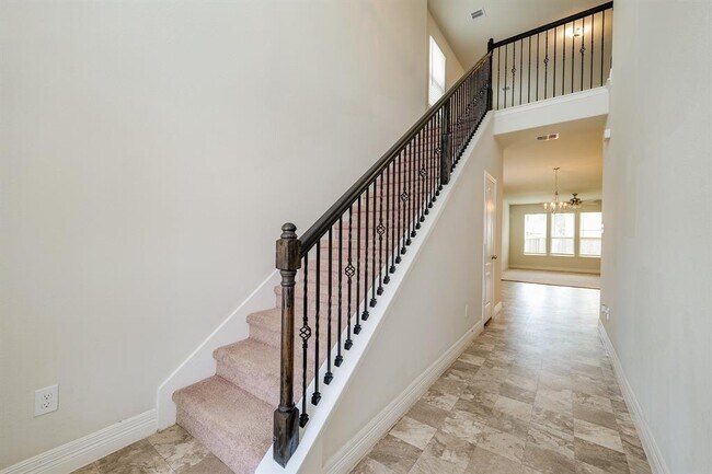 Building Photo - 40634 Guillemont Ln