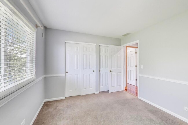 Building Photo - 1217 S Elder Ln
