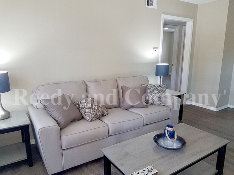Interior Photo - Summereast Apartments