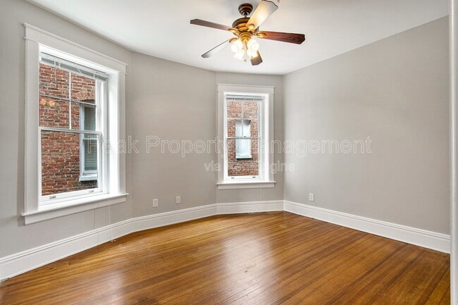 Building Photo - 2806 Monument Ave