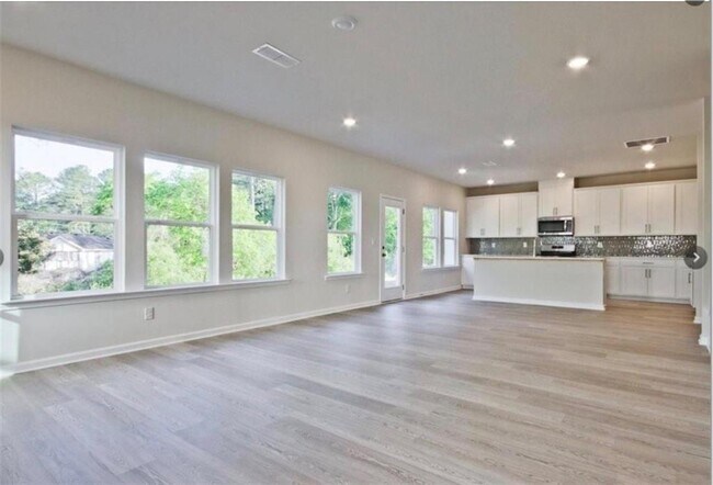 Building Photo - 1208 High Fls Ln