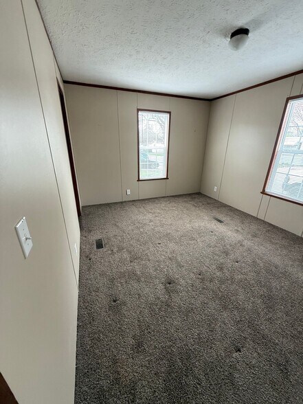 Building Photo - 1824 Aldrin Ct