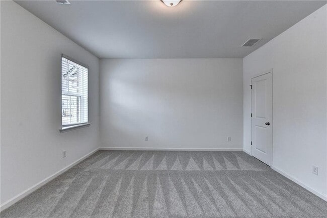 Building Photo - 477 Danville Ave