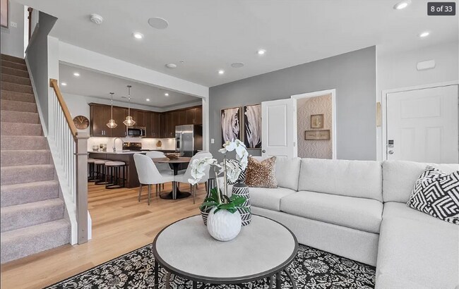 Building Photo - 9218 Magellan Pkwy