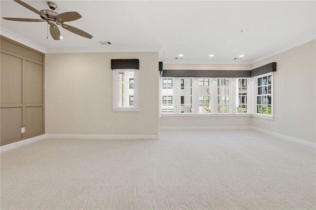 Building Photo - 6572 Aria Village Dr