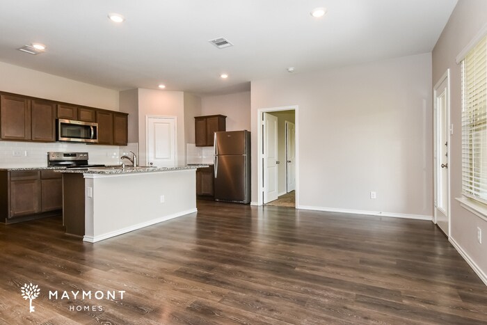 Building Photo - 1310 Bushel Dr