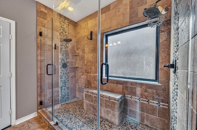 Building Photo - 11623 Greensbrook Garden Dr