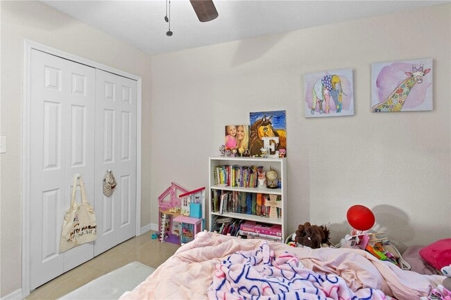 Building Photo - 4215 W Bay Vista Ave